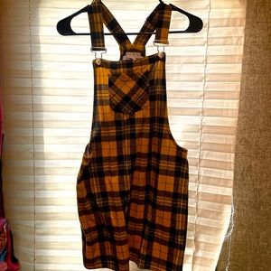 Jolie & Joy Plaid Overall Dress | Yellow and Black | Size M